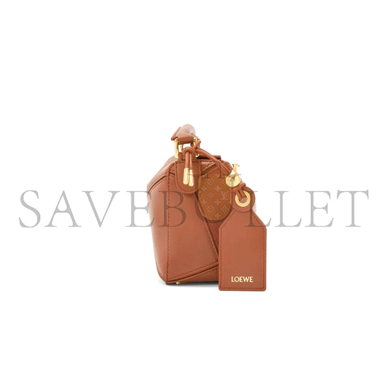 LOEWE MINI FEATHERLIGHT PUZZLE BAG IN NAPPA LAMBSKIN A510PLIX04 (17.5*12.5*7.5cm)